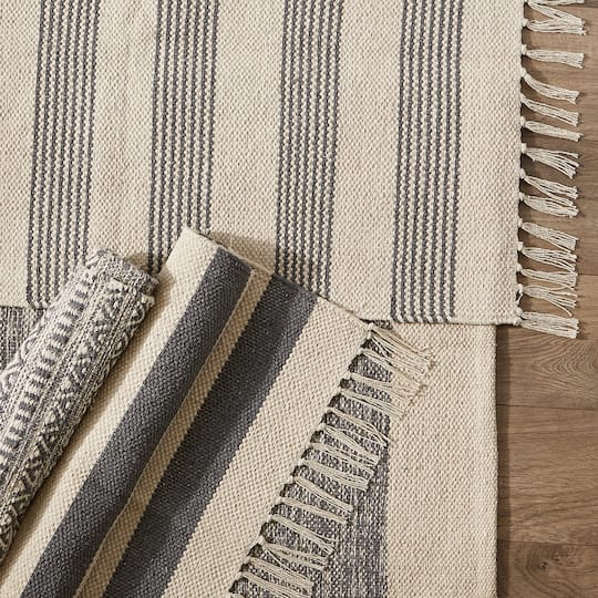DII® Gray Variegated Border Hand-Loomed Rug, 2ft. x 3ft.